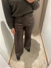 Charger l&#39;image dans la galerie, Pantalon ORLANE - Choco
